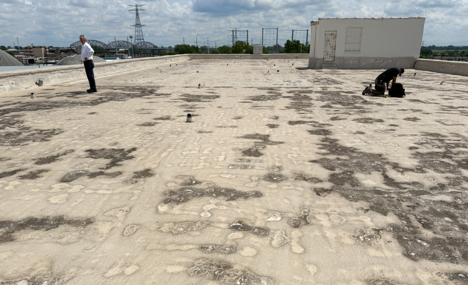Grayco Roofing Consultants Assessing the status of a commercial roof 